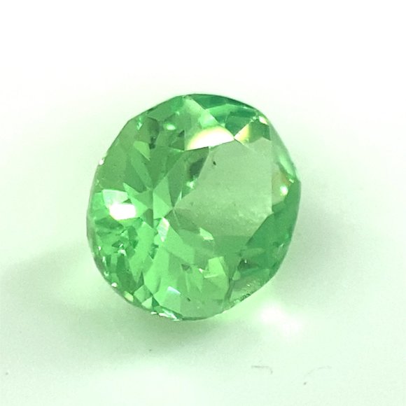 Tsavorite Garnet .80ct - Picture 3 of 7
